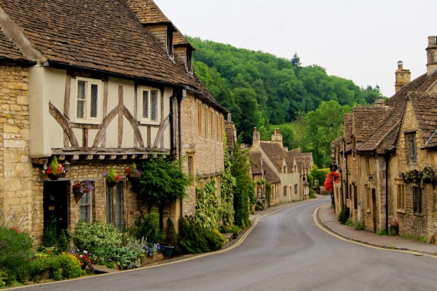 post featured older vs new Marks and Mann Homes in Ipswich